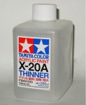 Tamiya 81040 - X-20A Acrylic Thinner (250ml)